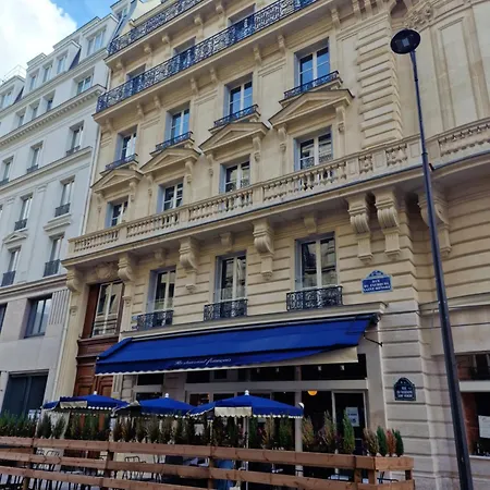 De Charme Champs Elysees * Paris