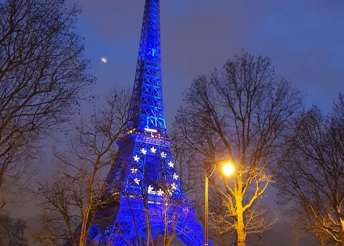 De Charme Champs Elysees