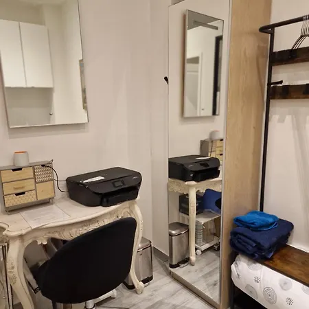 De Charme Champs Elysees